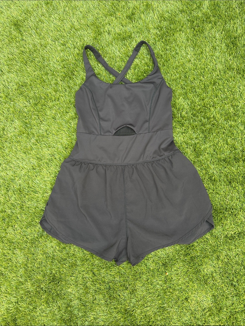 Black Crossback athletic Romper womens size medium
